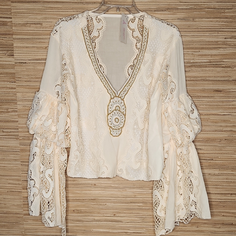 Romantic Fairy Women's Cream Lace Women's Blouse Size Medium